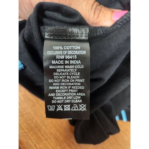 NWT MEDIUM SUPER MASSIVE LTD ED BLACK/MULTI/SILVER BEAR T-SHIRT - Picture 6 of 6